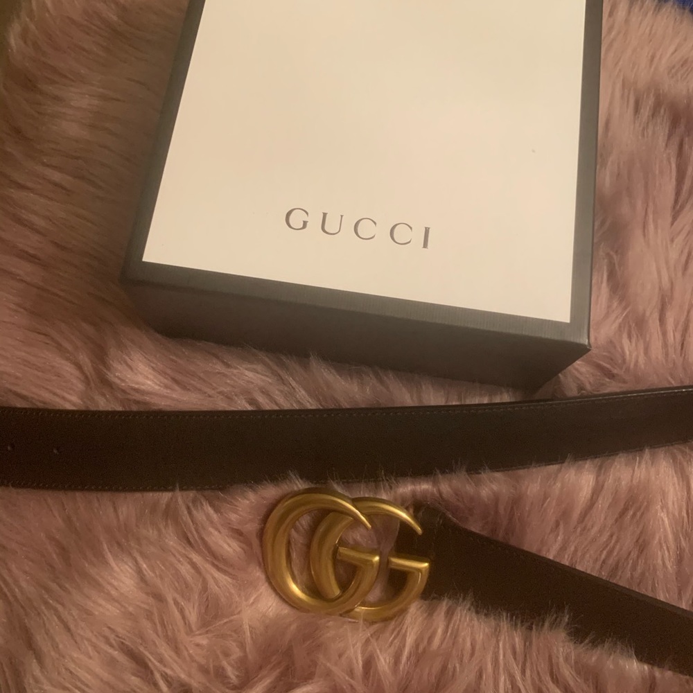 Black authentic Gucci belt